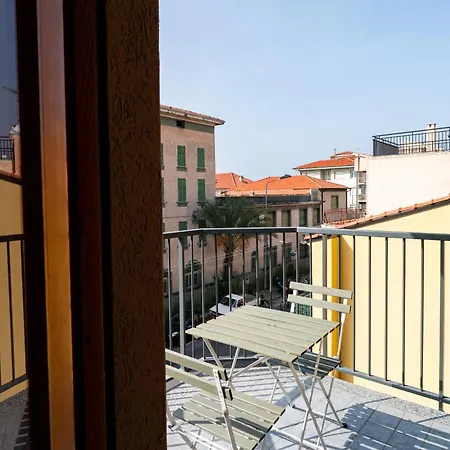Hostfacile - Pink - Wifi Bordighera
